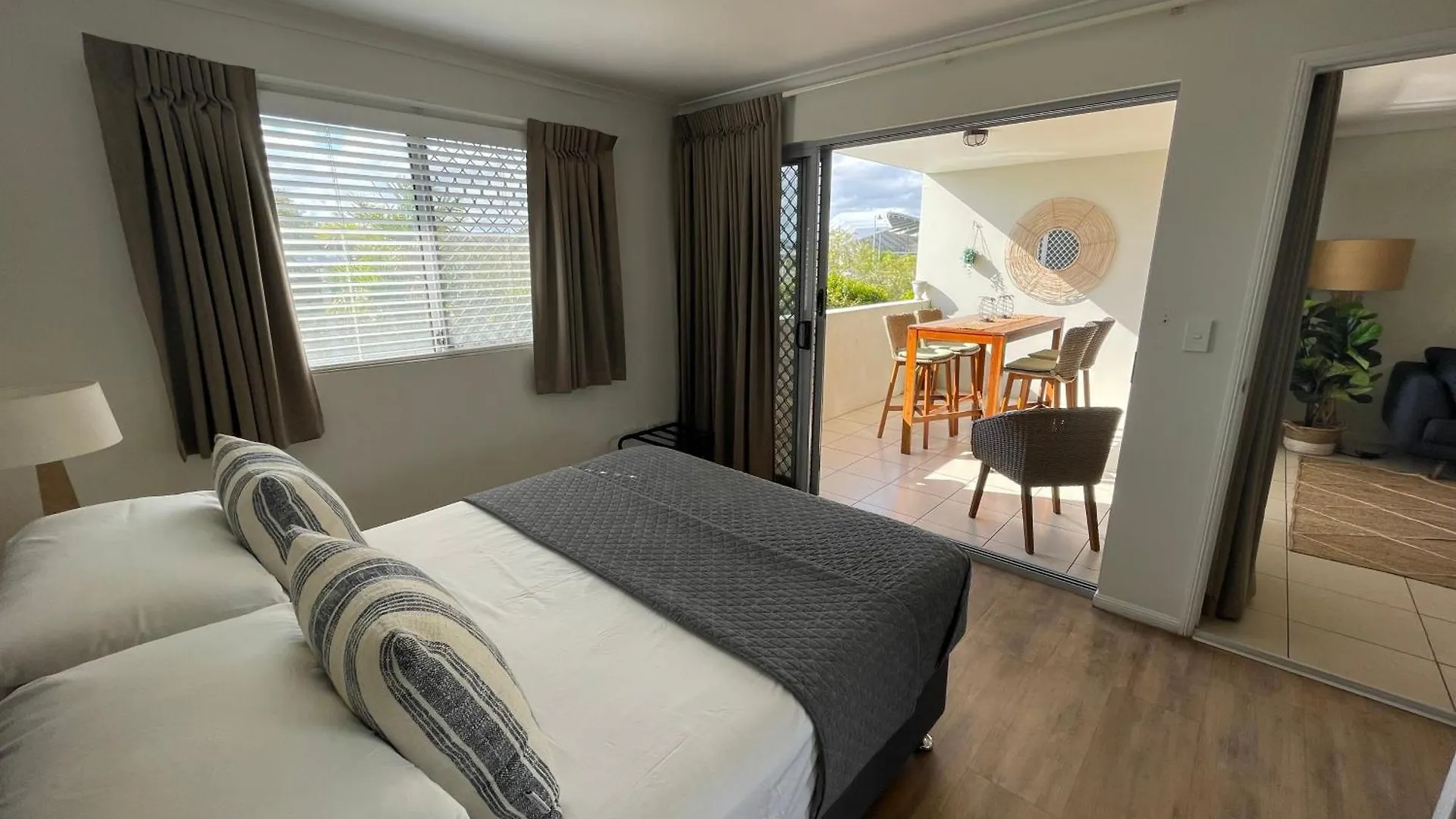 City Stadium Apartment On The Riverfront Townsville 0*,  Australia